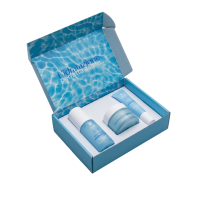 Fresh Ritual Box Idratante Meafarma x BioNike - Cofanetto Skincare Viso 3 Prodotti + Gadget Omaggio Fresh Ritual Box Idratante Meafarma x BioNike - Cofanetto Skincare Viso 3 Prodotti + Gadget Omaggio