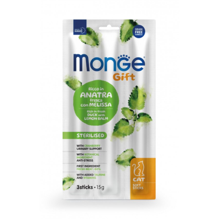 Monge Gift Sterilised Gatto Ricco in Anatra Fresca con Melissa e Mirtilli Rossi Soft, 3 Sticks