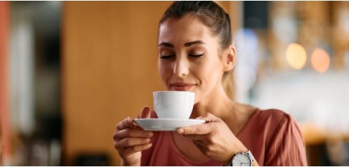 Verità e falsi miti: bere caffè fa male? Tutto sugli effetti della caffeina