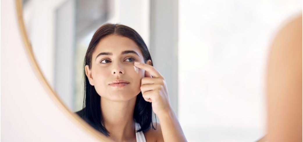 Cosa sono le macchie solari e come eliminarle con le migliori creme