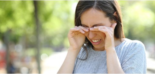 Febbre da fieno e reazione allergica agli occhi: che legame c'è?